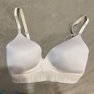 VS Pink Bra